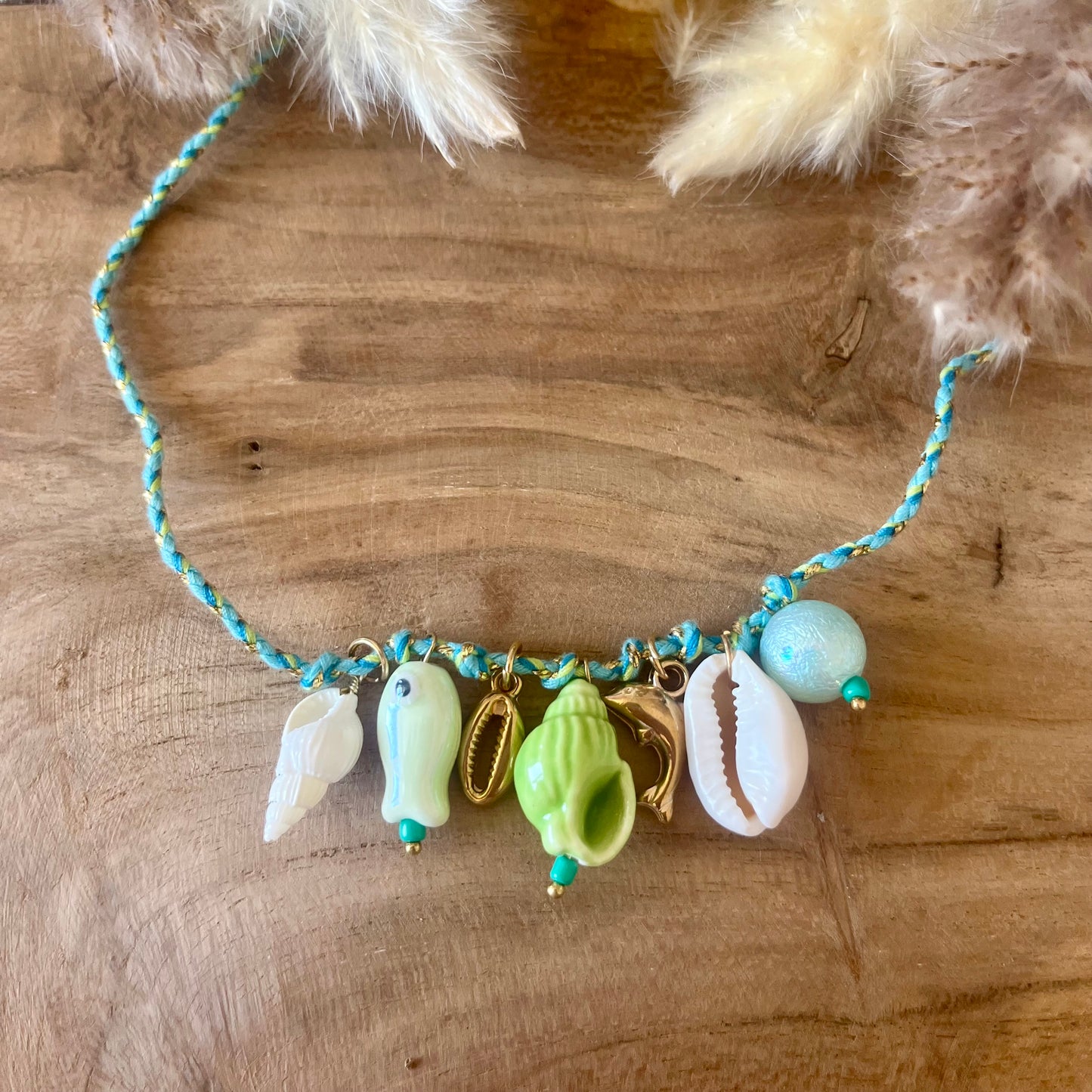 COLLIER - LEILANI