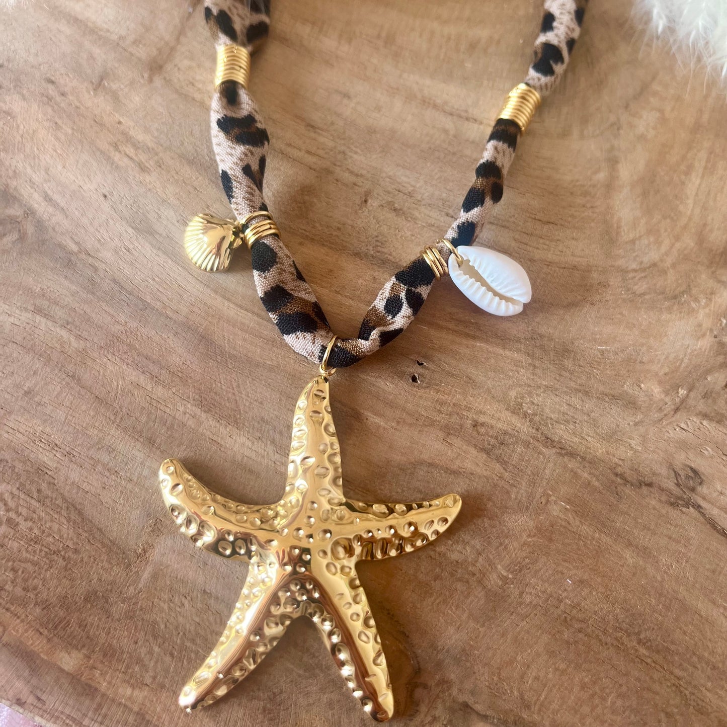 COLLIER - GOLDEN